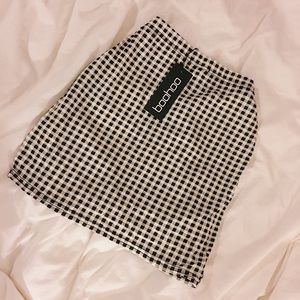 Checked mini skirt
